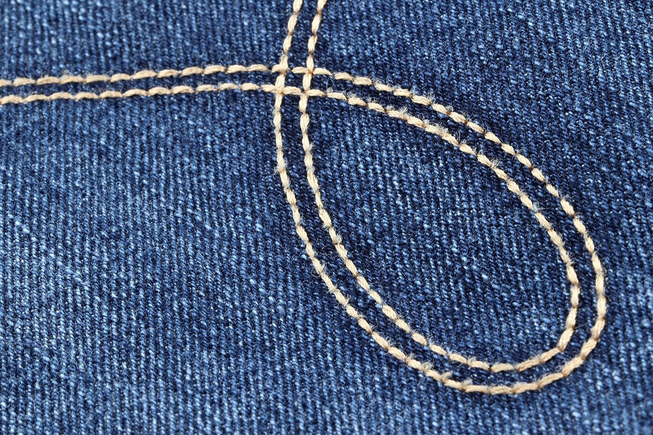 jeans pants 4146075 1280