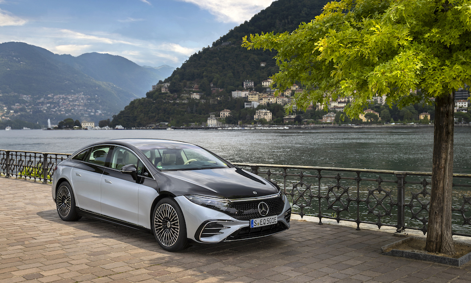 EQS è la prima berlina luxury completamente elettrica di Mercedes-EQ