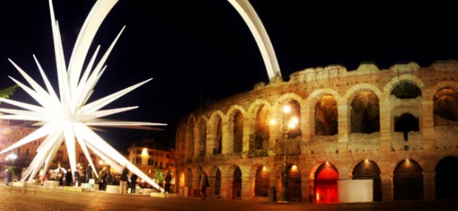 Natale a Verona; presepi e una grande stella stella verona