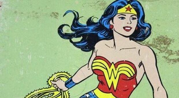 6274048 1252 wonder woman