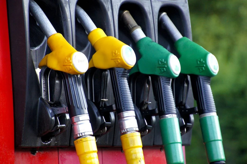 Carburante: accise giù di 25 cent fino ad aprile