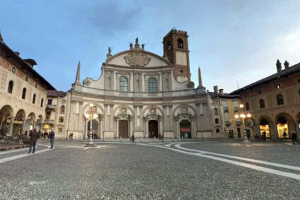 Custodi di arte e fede: Duomo di Vigevano