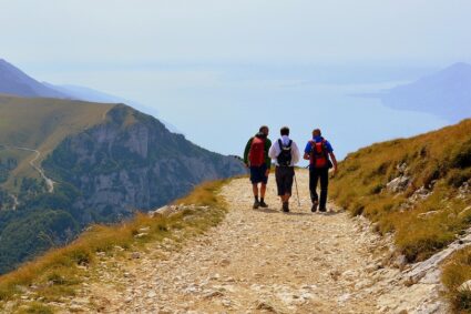 Trekking sul Lago di Garda, i migliori itinerari da fare a piedi
