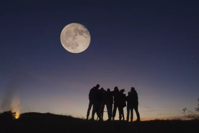 la superluna dello storione sara visibile martedi 1 agosto anche a bologna foto di repertorio