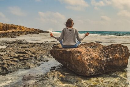 Come gestire lo stress e l’ansia con la meditazione