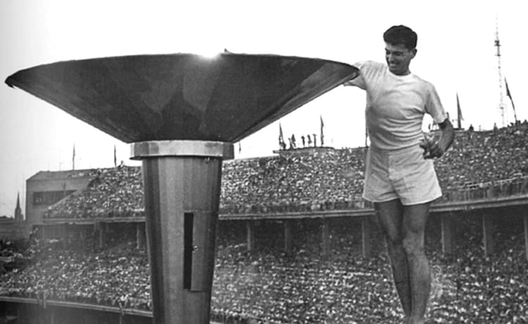 Storie delle Olimpiadi: gli stadi olimpici di Melbourne melbourne fiamma olimpica