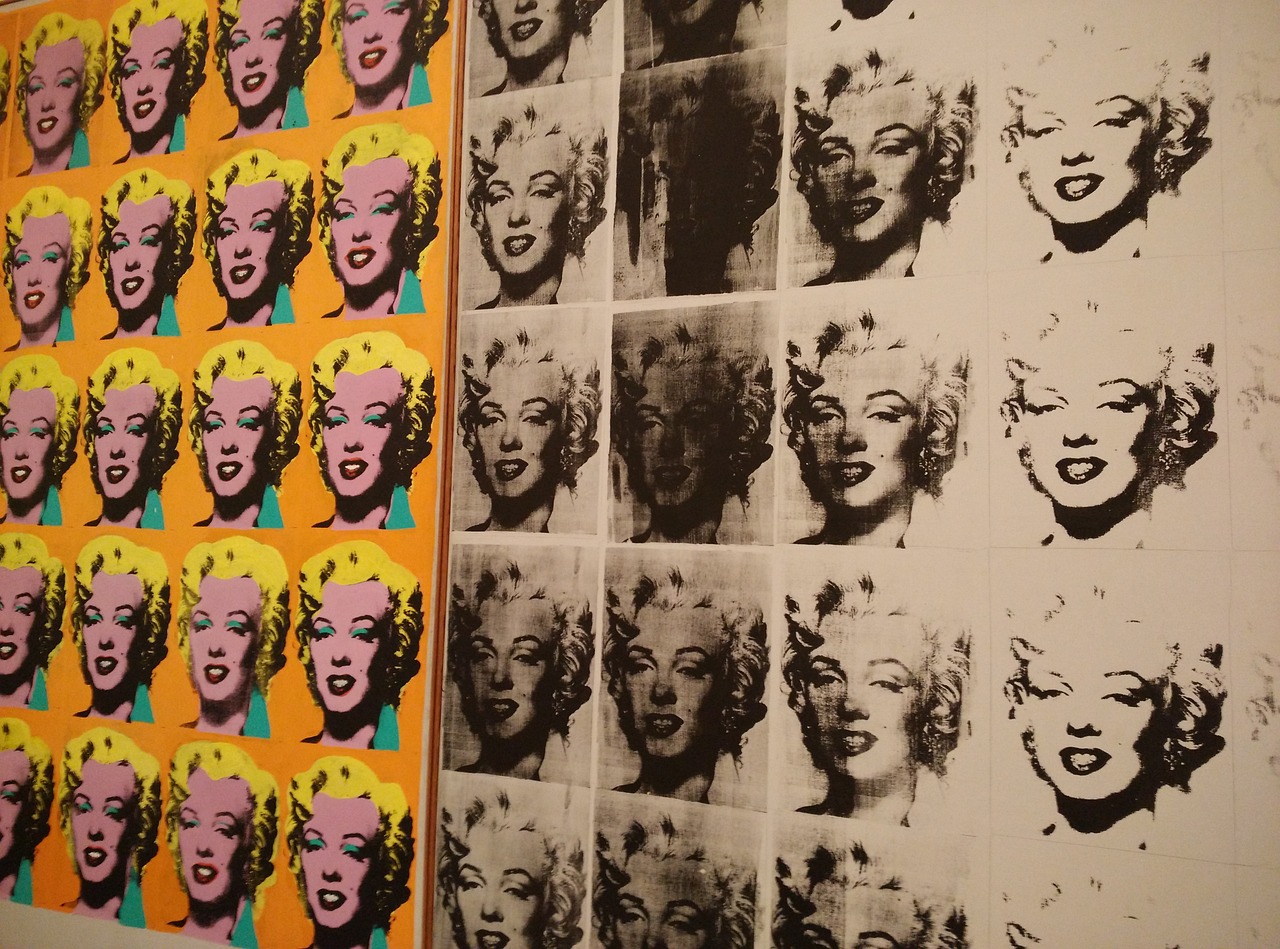 Andy Warhol: la pop art e la sua influenza sulla società Andy Warhol