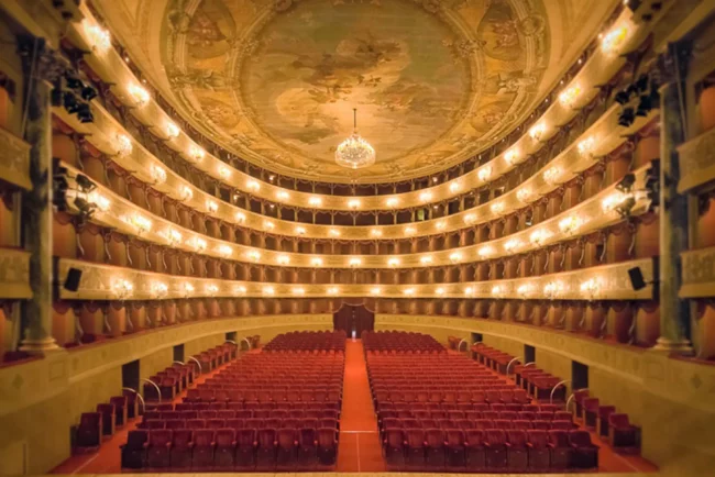 57reshotel dove siamo bergamo teatrp donzetti slide 2200x1200 1